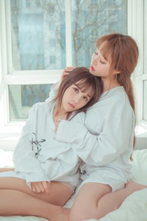 欧美女子长靴_超清神马影院手机在线