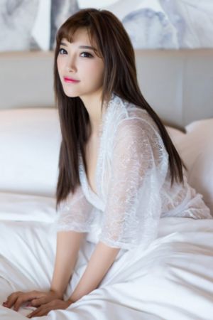 欧美大胆美女人体艺术_4K完整在线观看
