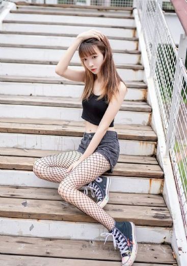 在线精品一区_蓝光全集免费播放
